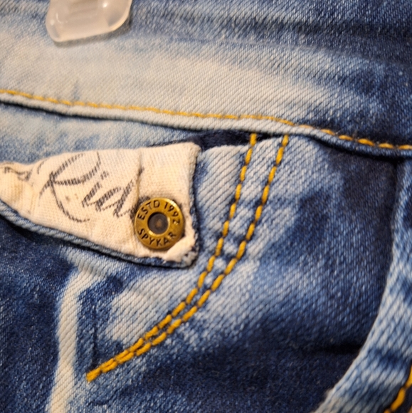 Spykar Low Rise Slim Fit Jeans - Picture 5 of 10